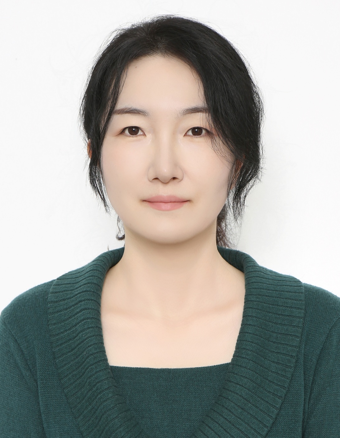 이지혜교수님 사진