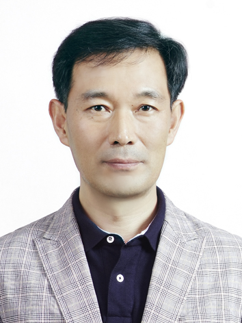 이화세교수님 사진